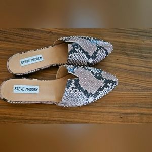 Steven madden sandals